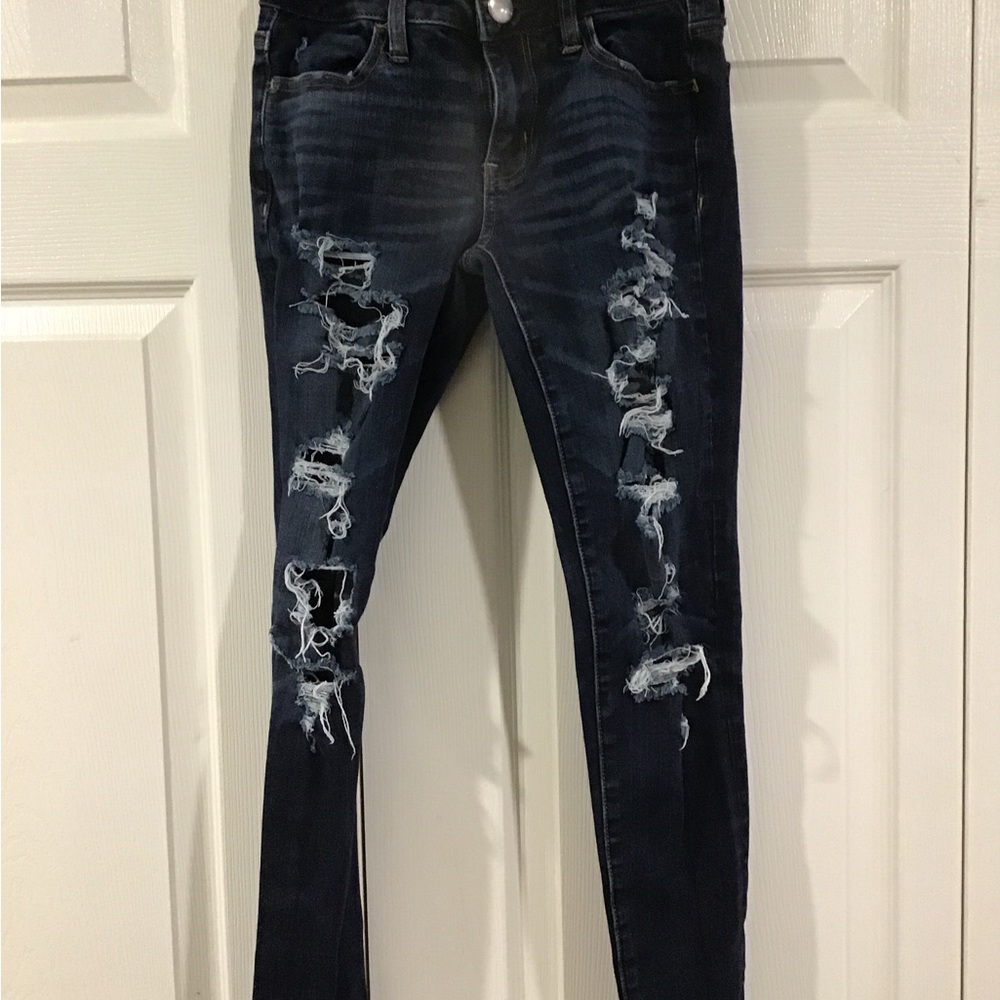 American Eagle Distressed Super Stretch Soft Jeans size 0 short